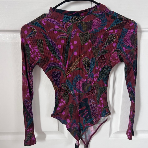 FARM Rio bodysuit - Picture 2 of 8